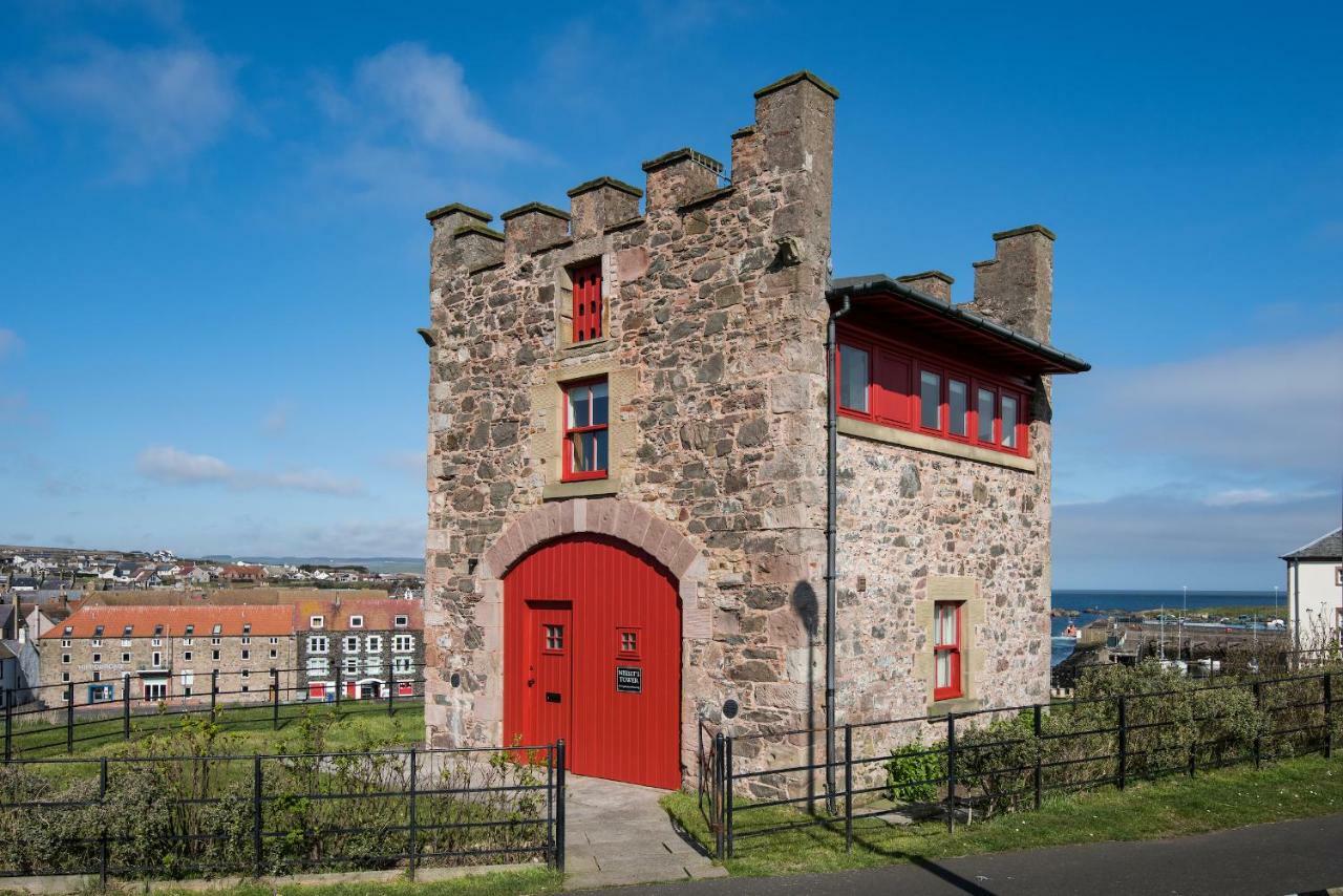 Nisbet'S Tower Villa Аймът Екстериор снимка